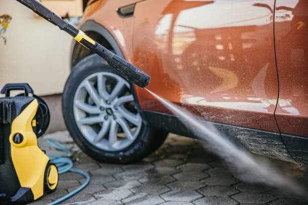 Pressure Washing Services for Businesses in Leon, IA