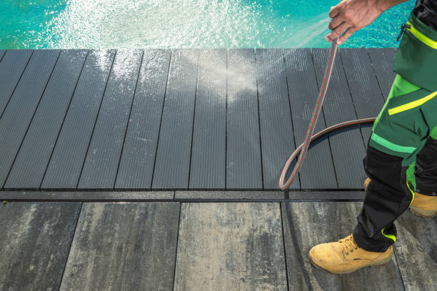 Best Deck Cleaning Services  in Leon, IA